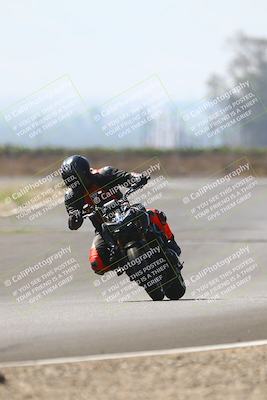 media/Sep-20-2025-TrackDaz (Sat) [[27f0cde673]]/B Group/220pm (Turn 9)/